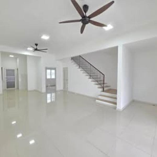 2-storey Terraced House for Rent in Serene Heights (Semenyih) - Afrinal Rizal - Living Room - PropertyGuru.com.my