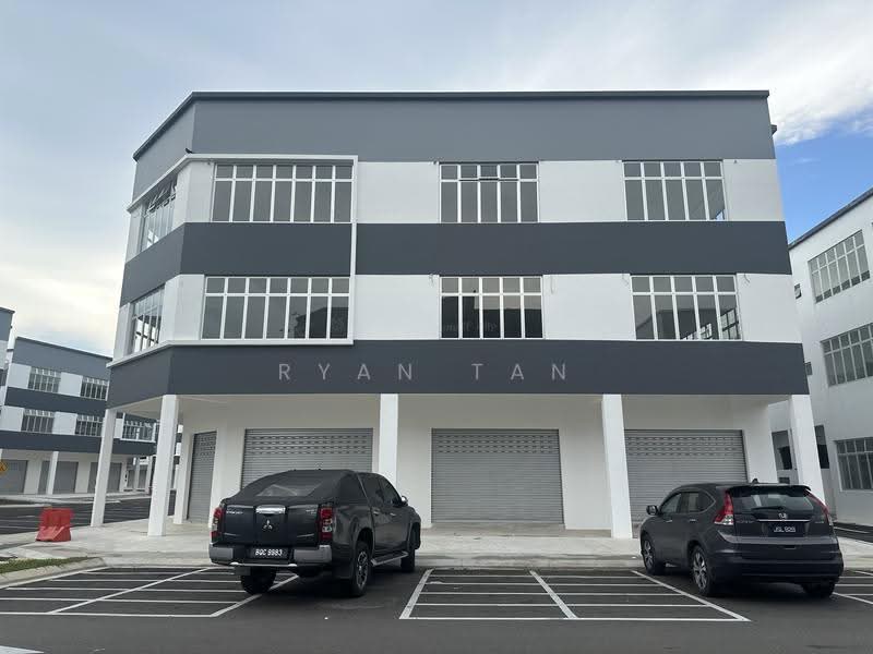 Shop / Office for Rent in Bandar Indahpura (Kulai) - Ryan Tan - Exterior - PropertyGuru.com.my