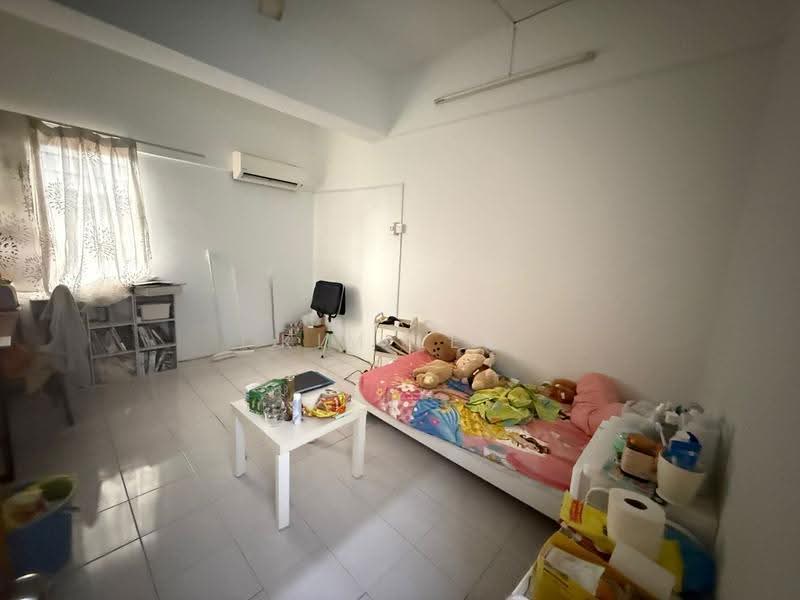 Condominium for Sale at Cypress Condominium - Kim Lee - Bedroom - PropertyGuru.com.my