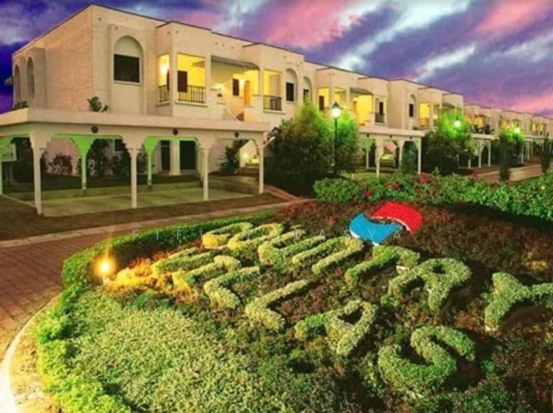 Rumah Bandar untuk Dijual di Kajang (Selangor) - Fifi Natasya - Exterior - PropertyGuru.com.my
