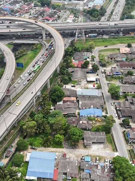 Residential Land for Sale in Johor Bahru (Johor) - AIRUL NIZAM - Exterior - PropertyGuru.com.my