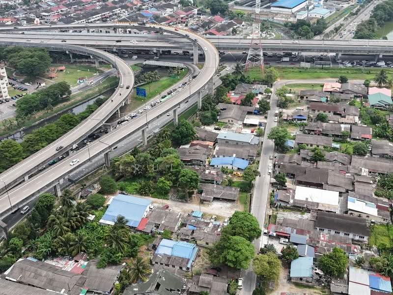 Residential Land for Sale in Johor Bahru (Johor) - AIRUL NIZAM - Exterior - PropertyGuru.com.my