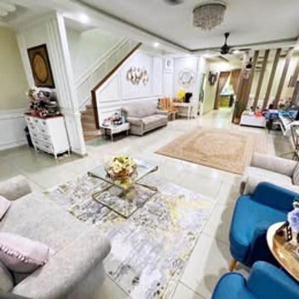 Rumah Teres 2-Tingkat untuk Dijual di Kajang (Selangor) - Afrinal Rizal - Living Room - PropertyGuru.com.my