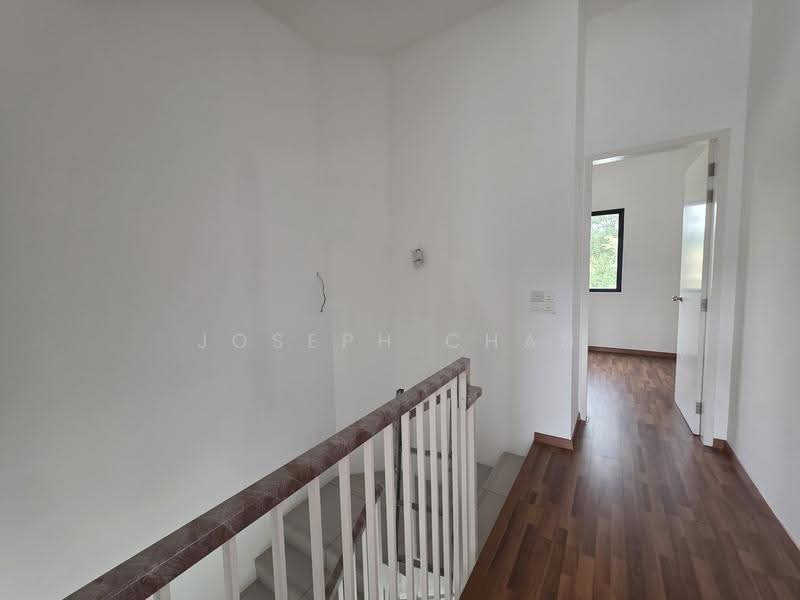 Semi-Detached House for Sale in Setia Alam (Selangor) - Joseph Chan - Corridor - PropertyGuru.com.my