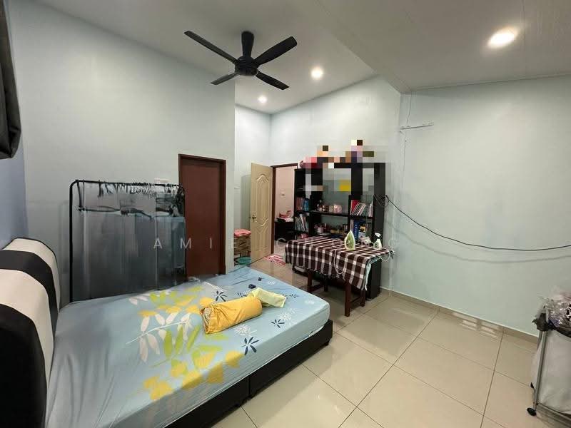 Cluster House for Sale in Chemor (Perak) - Amie Chong - Bedroom - PropertyGuru.com.my