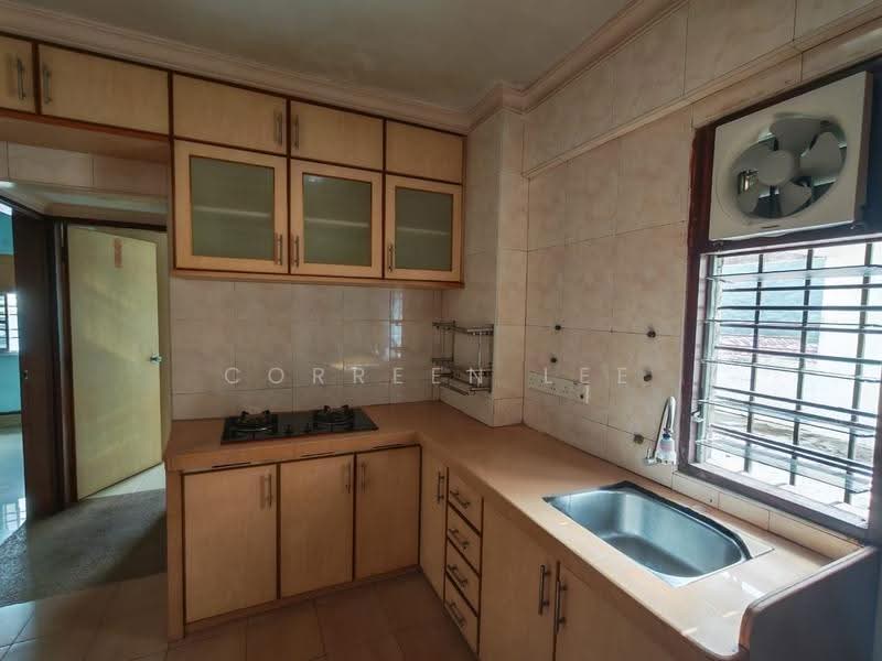 Flat for Sale at Taman Gambier - Correen Lee - Kitchen - PropertyGuru.com.my