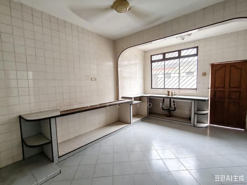 Rumah Teres 2-Tingkat untuk Dijual di Taman Johor Jaya (Johor Bahru) - Daniel Yong - Kitchen - PropertyGuru.com.my