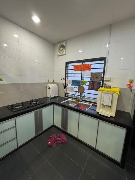 Cluster House for Rent in Bandar Jaya Putra (Johor Bahru) - TY Ng - Kitchen - PropertyGuru.com.my
