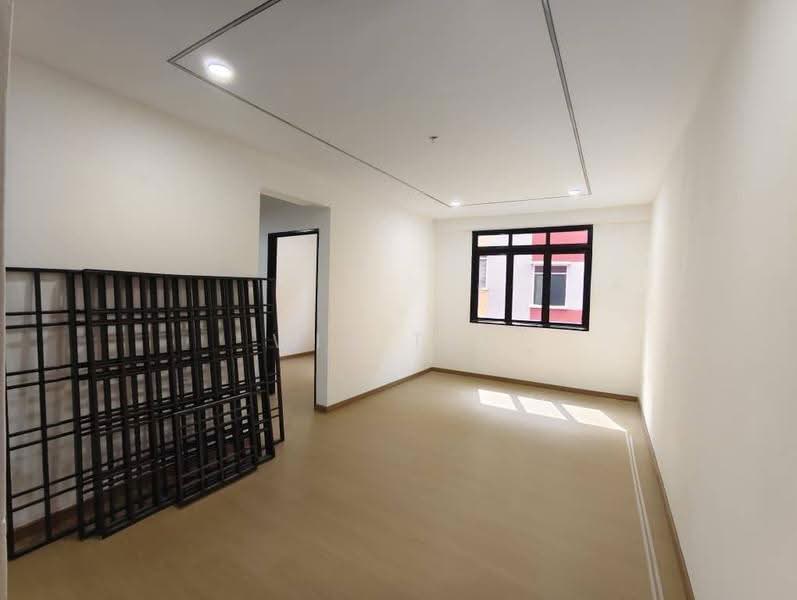 Service Residence for Sale at Residensi Taman Pelangi Indah - Win Tan - Interior - PropertyGuru.com.my