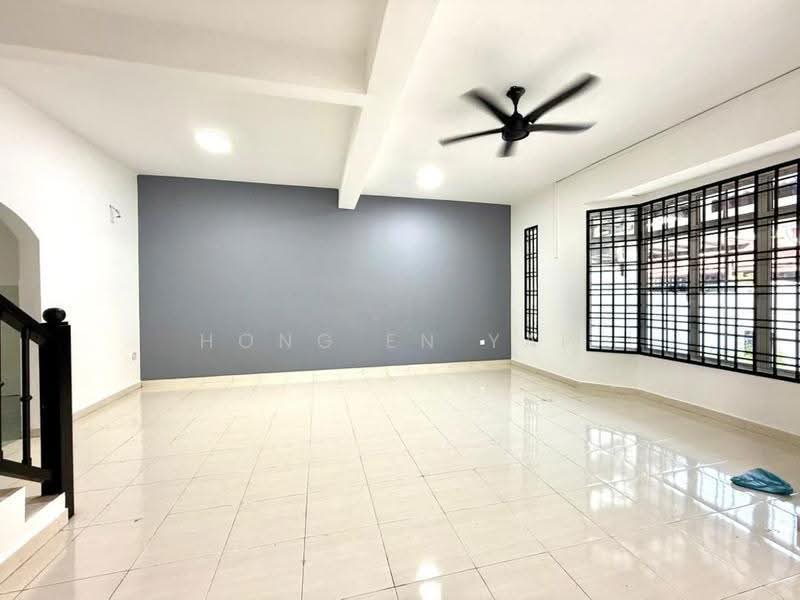 2-storey Terraced House for Sale in Taman Bukit Dahlia (Pasir Gudang) - Hong En Yap - Living Room - PropertyGuru.com.my