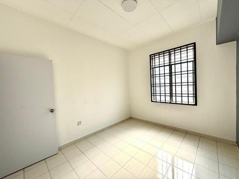 2-storey Terraced House for Sale in Taman Bukit Dahlia (Pasir Gudang) - Hong En Yap - Interior - PropertyGuru.com.my