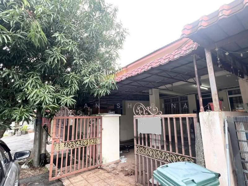 Rumah Teres 2-Tingkat untuk Dijual di Bandar Tasik Kesuma (Beranang) - Intan Sharina - PropertyGuru.com.my