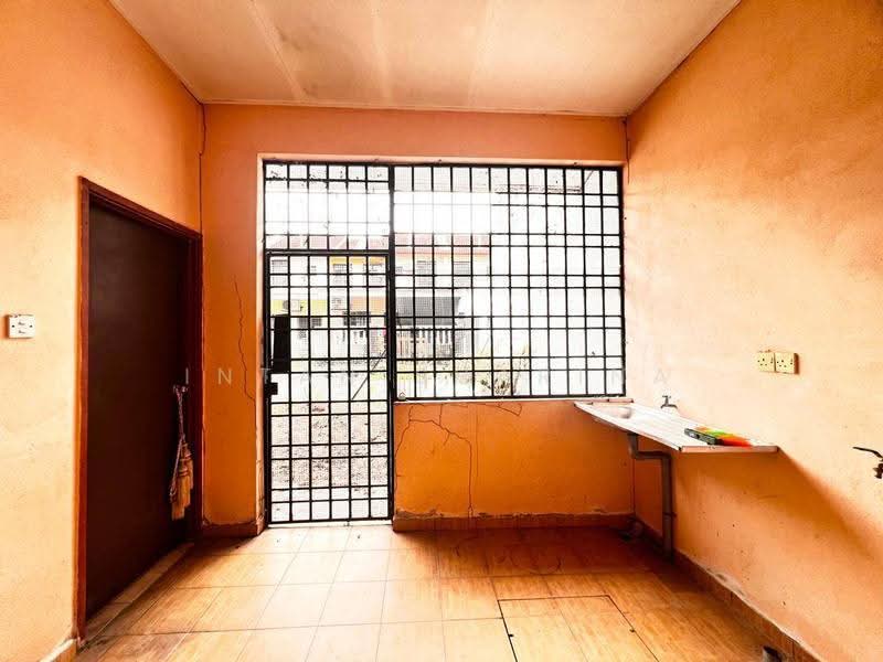 Rumah Teres 2-Tingkat untuk Dijual di Bandar Tasik Kesuma (Beranang) - Intan Sharina - Interior - PropertyGuru.com.my