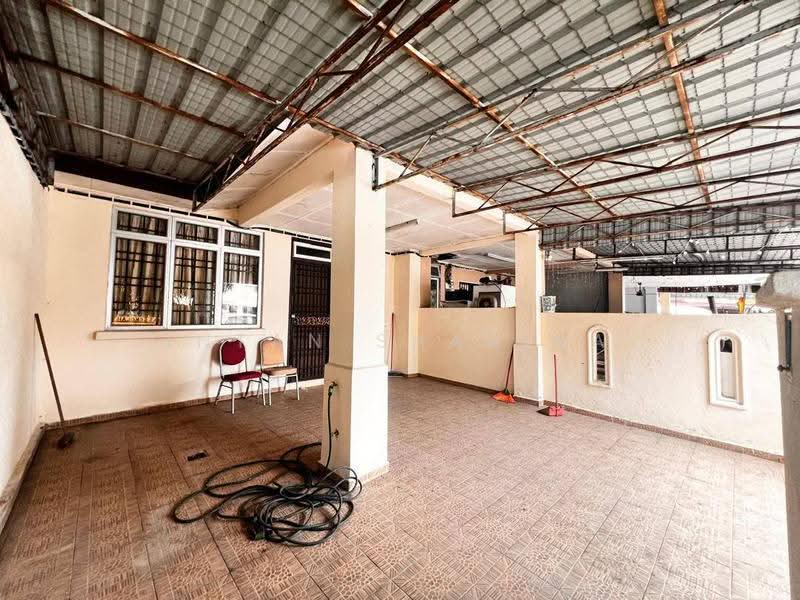Rumah Teres 2-Tingkat untuk Dijual di Bandar Tasik Kesuma (Beranang) - Intan Sharina - Exterior - PropertyGuru.com.my