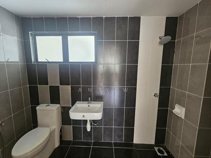 Kondominium untuk Dijual di 1 Harmonis - Tan Y.W. - Bathroom - PropertyGuru.com.my