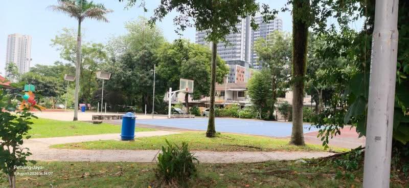 2-storey Terraced House for Sale in Seksyen 17 (Petaling Jaya) - Jackie Tan - Exterior - PropertyGuru.com.my
