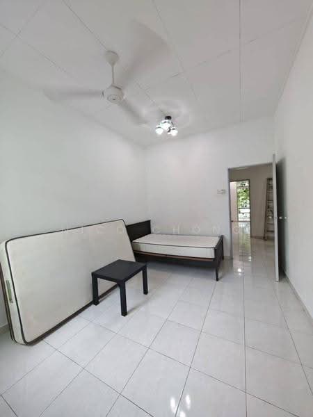 2-storey Terraced House for Sale in Taman JP Perdana (Johor Bahru) - Nico Chong - Bedroom - PropertyGuru.com.my