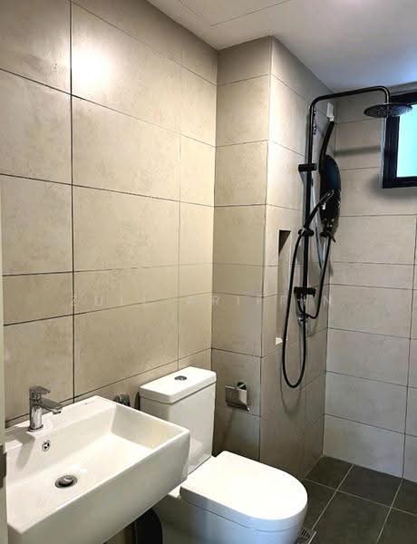 Kondominium untuk Disewa di M Adora - ZULL ARIFFIN - Bathroom - PropertyGuru.com.my
