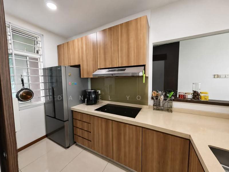 Kediaman Servis untuk Dijual di Grandview 360 - Daniel Yong - Kitchen - PropertyGuru.com.my