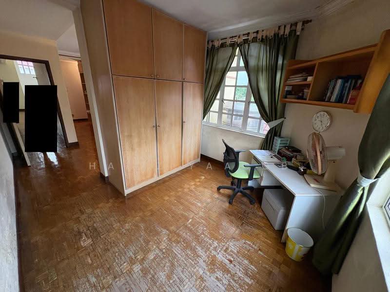 Bungalow House for Sale in Sultan Abdul Aziz Shah Golf & Country Club (Shah Alam) - Hafiz Yaacob - Study - PropertyGuru.com.my