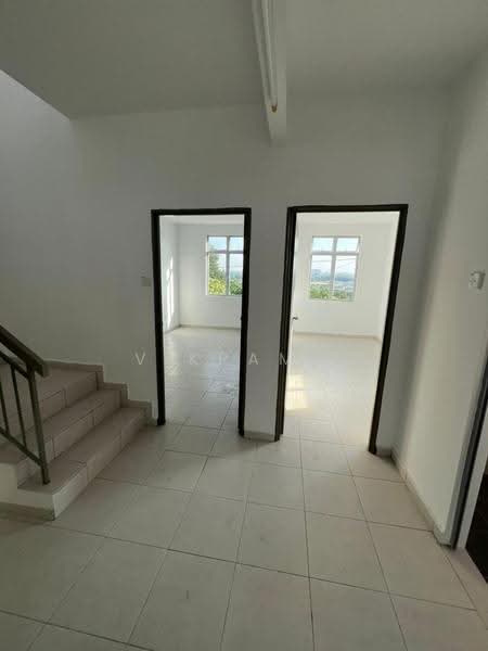 3-storey Terraced House for Rent in Taman Kundang Jaya (Rawang) - Vikram . - Interior - PropertyGuru.com.my