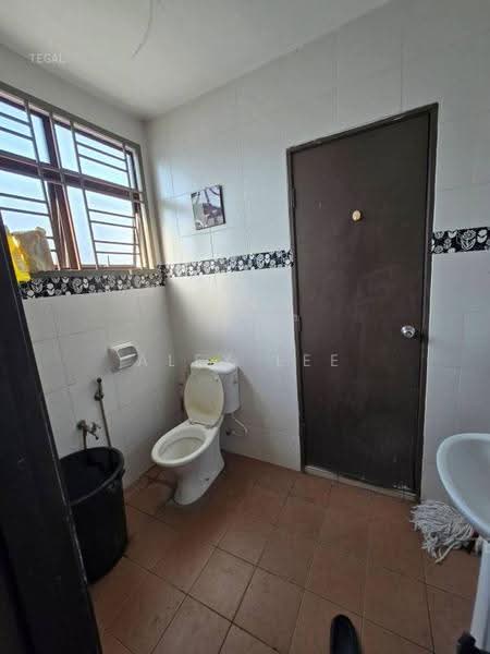 Terraced House for Sale in Bandar Puteri Klang (Klang) - Alex Lee - Bathroom - PropertyGuru.com.my