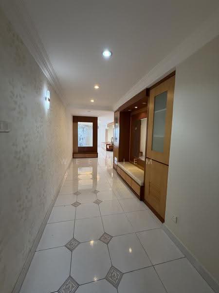 Condominium for Sale at Marina Bay Condominium - Wee Liem - Corridor - PropertyGuru.com.my