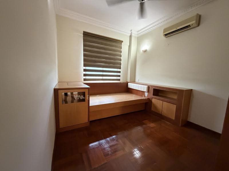 Condominium for Sale at Marina Bay Condominium - Wee Liem - Bedroom - PropertyGuru.com.my