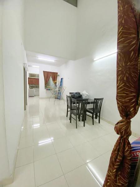 Rumah Teres 1-Tingkat untuk Disewa di Taman Kulim Square (Lunas) - Mei Yee Lee - Dining Room - PropertyGuru.com.my