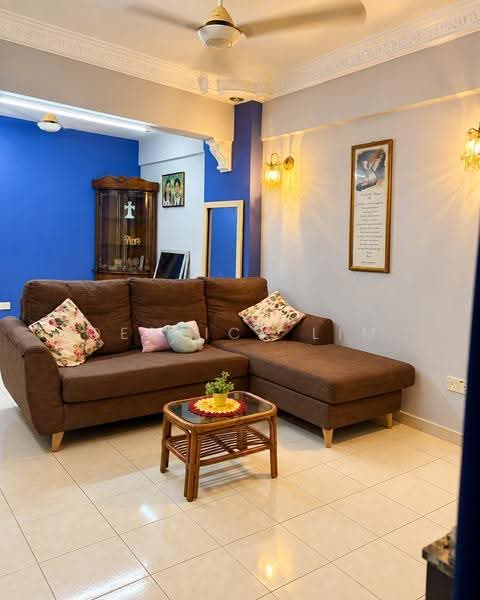 Flat for Rent at Desa Mentari Flat (Block 6) - Derrick Lim - Living Room - PropertyGuru.com.my