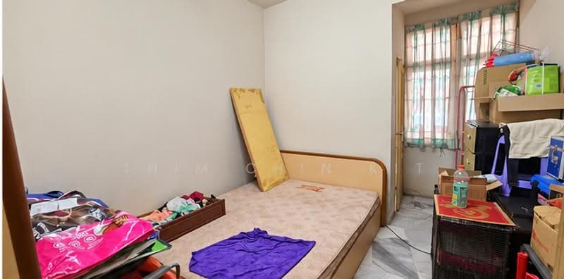 Townhouse for Sale in Taman Bukit Teratai (Ampang) - Thim Chin Kit - Bedroom - PropertyGuru.com.my