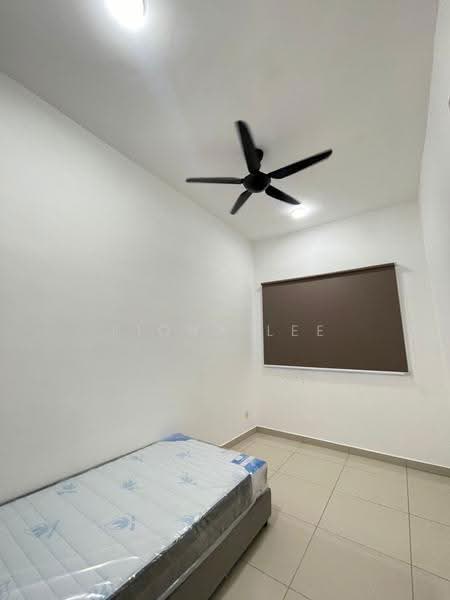 Kondominium untuk Dijual di The Parque Residences - Fiona Lee - Bedroom - PropertyGuru.com.my