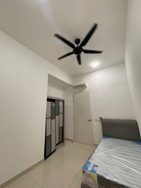 Kondominium untuk Dijual di The Parque Residences - Fiona Lee - Bedroom - PropertyGuru.com.my