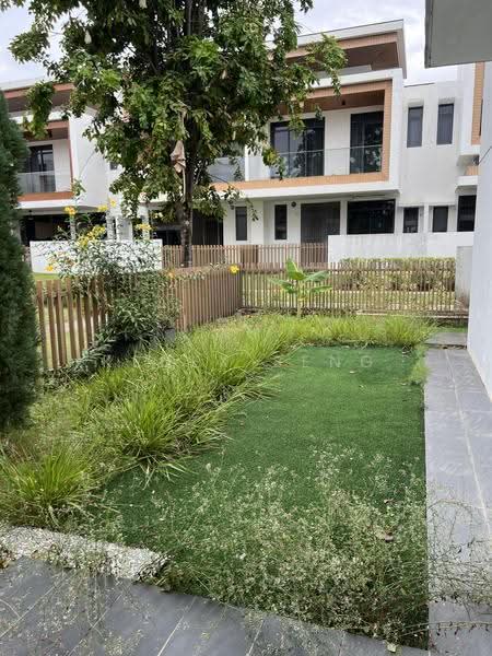 Rumah Teres 2-Tingkat untuk Disewa di Eco Sanctuary (Telok Panglima Garang) - Kenex Seng - Exterior - PropertyGuru.com.my