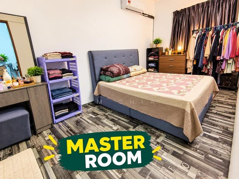 Bedroom