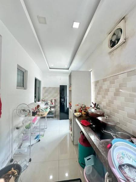 Rumah Teres 2-Tingkat untuk Dijual di Kota Emerald (Rawang) - Ashraff Daniel - Kitchen - PropertyGuru.com.my