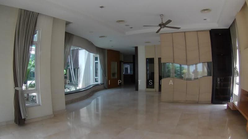 Bungalow House for Rent in Glenmarie (Selangor) - Philip Tsia - Living Room - PropertyGuru.com.my