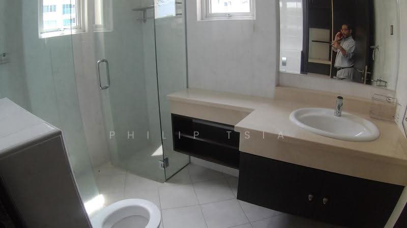 Bungalow House for Rent in Glenmarie (Selangor) - Philip Tsia - Bathroom - PropertyGuru.com.my