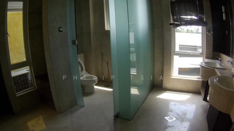 Bungalow House for Rent in Glenmarie (Selangor) - Philip Tsia - Bathroom - PropertyGuru.com.my