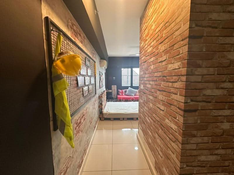 Kediaman Servis untuk Disewa di Avenue D'Vogue - Ben Loh - Corridor - PropertyGuru.com.my
