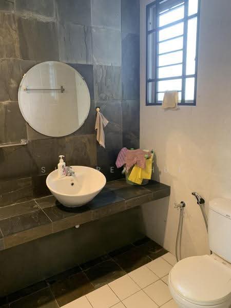 Service Residence for Sale at Ritze Perdana 1 - Sherren Hue - Bathroom - PropertyGuru.com.my