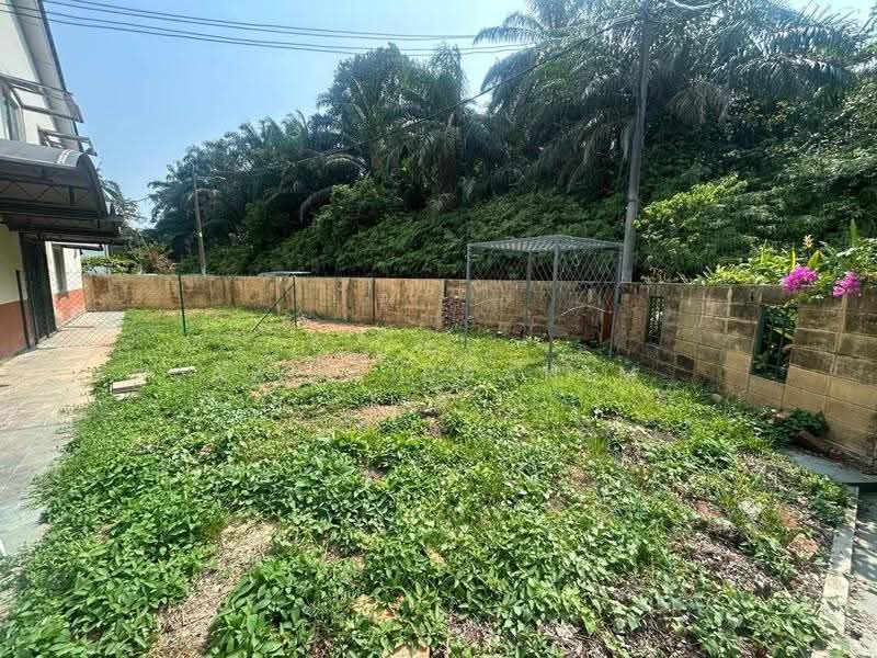 Townhouse for Sale in Taman Impian Indah (Sungai Buloh) - Azli Ibrahim - Exterior - PropertyGuru.com.my
