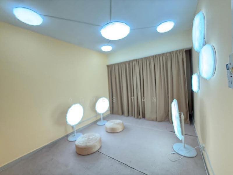 Kedai / Pejabat untuk Disewa di Taman Desa (Kuala Lumpur) - Agnes Tan - Interior - PropertyGuru.com.my