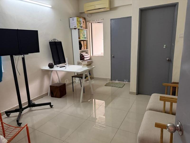 Kedai / Pejabat untuk Disewa di Taman Desa (Kuala Lumpur) - Agnes Tan - Study - PropertyGuru.com.my
