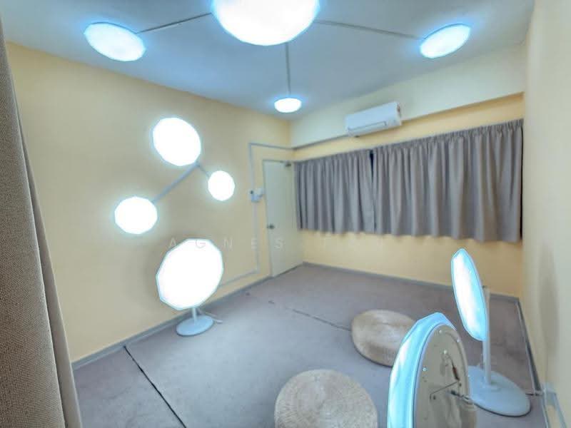 Kedai / Pejabat untuk Disewa di Taman Desa (Kuala Lumpur) - Agnes Tan - Interior - PropertyGuru.com.my