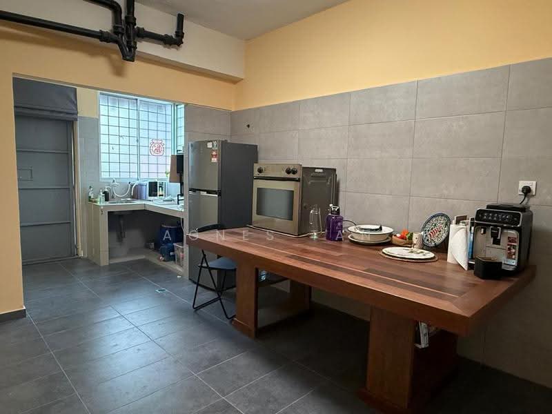 Kedai / Pejabat untuk Disewa di Taman Desa (Kuala Lumpur) - Agnes Tan - Kitchen - PropertyGuru.com.my