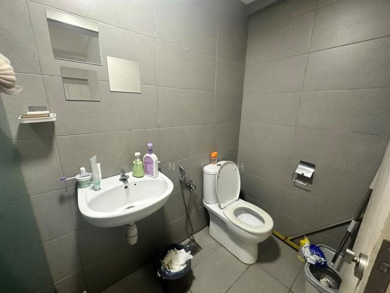 Kediaman Servis untuk Disewa di Avenue D'Vogue - Ben Loh - Bathroom - PropertyGuru.com.my