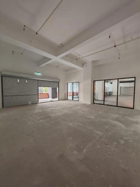 Shop for Rent in Cheras (Selangor) - Rachel Chu - Interior - PropertyGuru.com.my