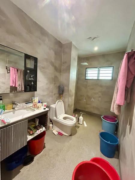 2-storey Terraced House for Rent in Bandar Selesa Jaya (Skudai) - Claire Lai - Bathroom - PropertyGuru.com.my