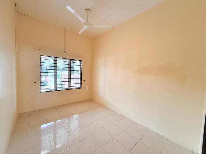 Terraced House for Sale in Klang (Selangor) - Nazrin Hakimin - Interior - PropertyGuru.com.my